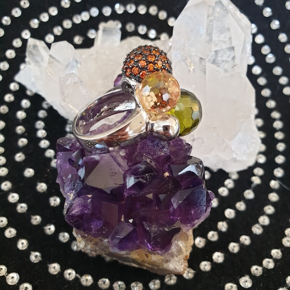 🐠⚡NWOT Crystal Grape Cluster Cocktail Ring⚡ - Picture 9 of 12